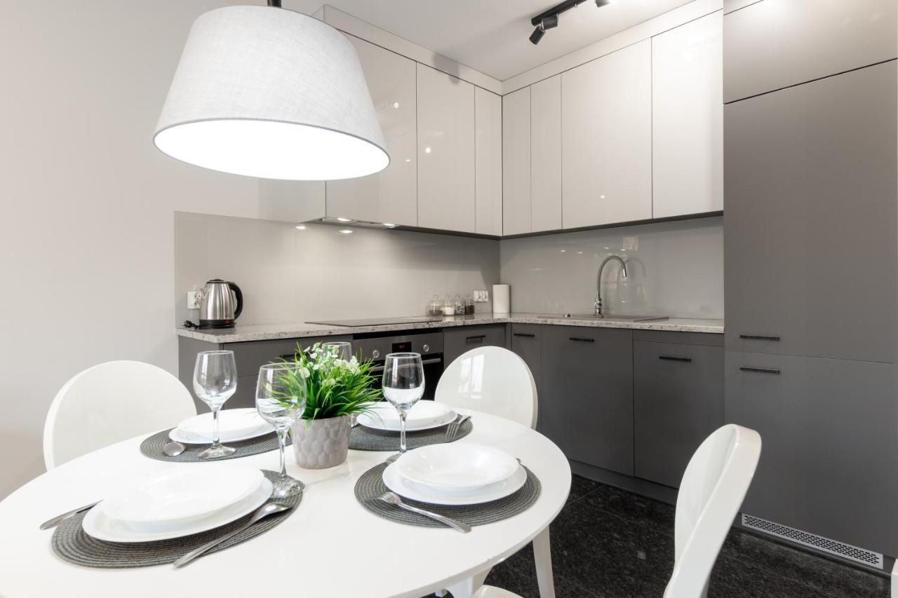 Apartament Koncertowy เบียวิสตอก ภายนอก รูปภาพ